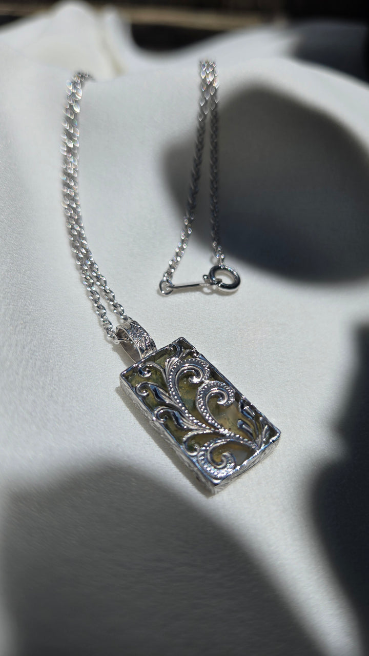 SV  AGATE RECTANGLE PENDANT