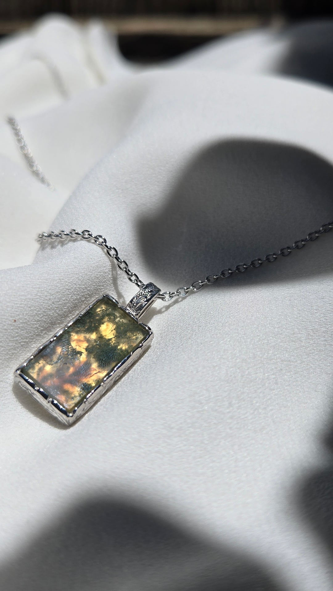 SV  AGATE RECTANGLE PENDANT