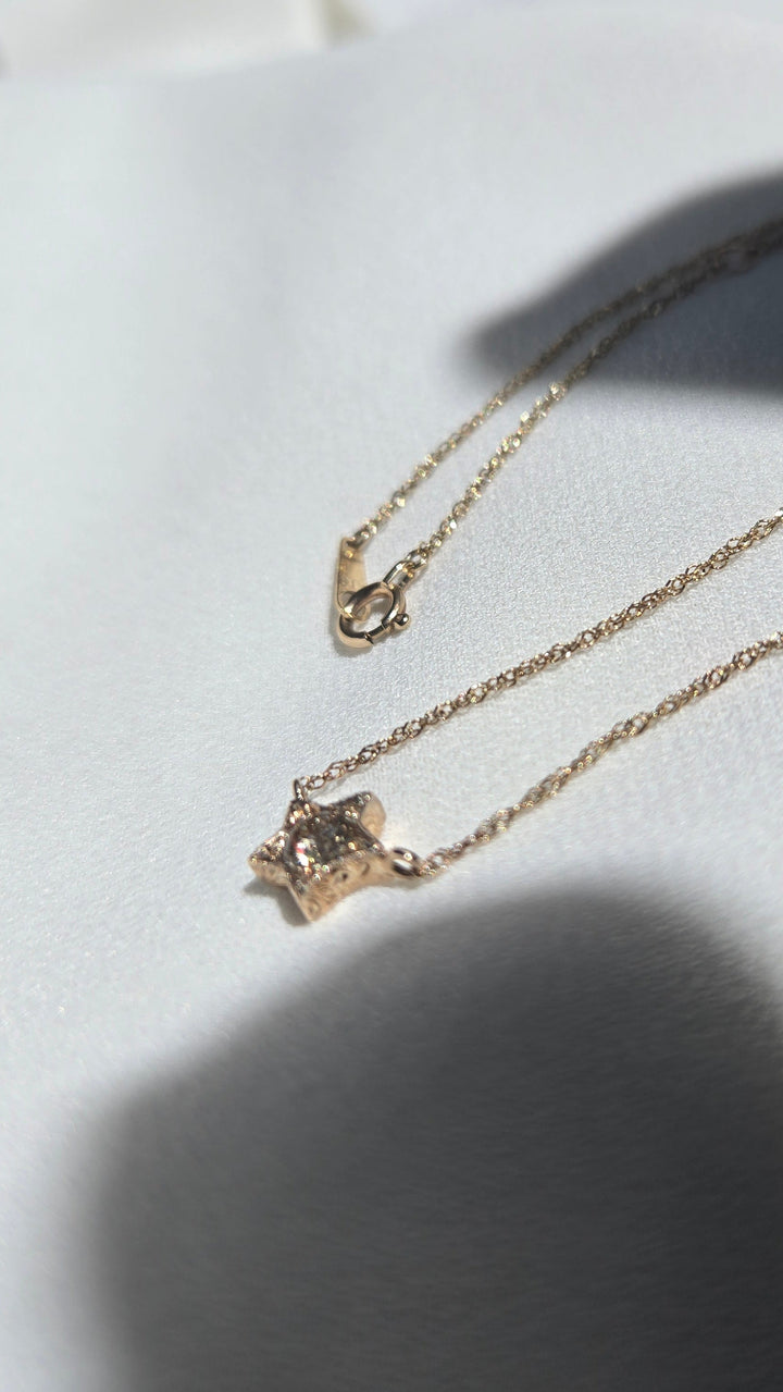 K10YG STAR BROWN DIAMOND  NECKLACE