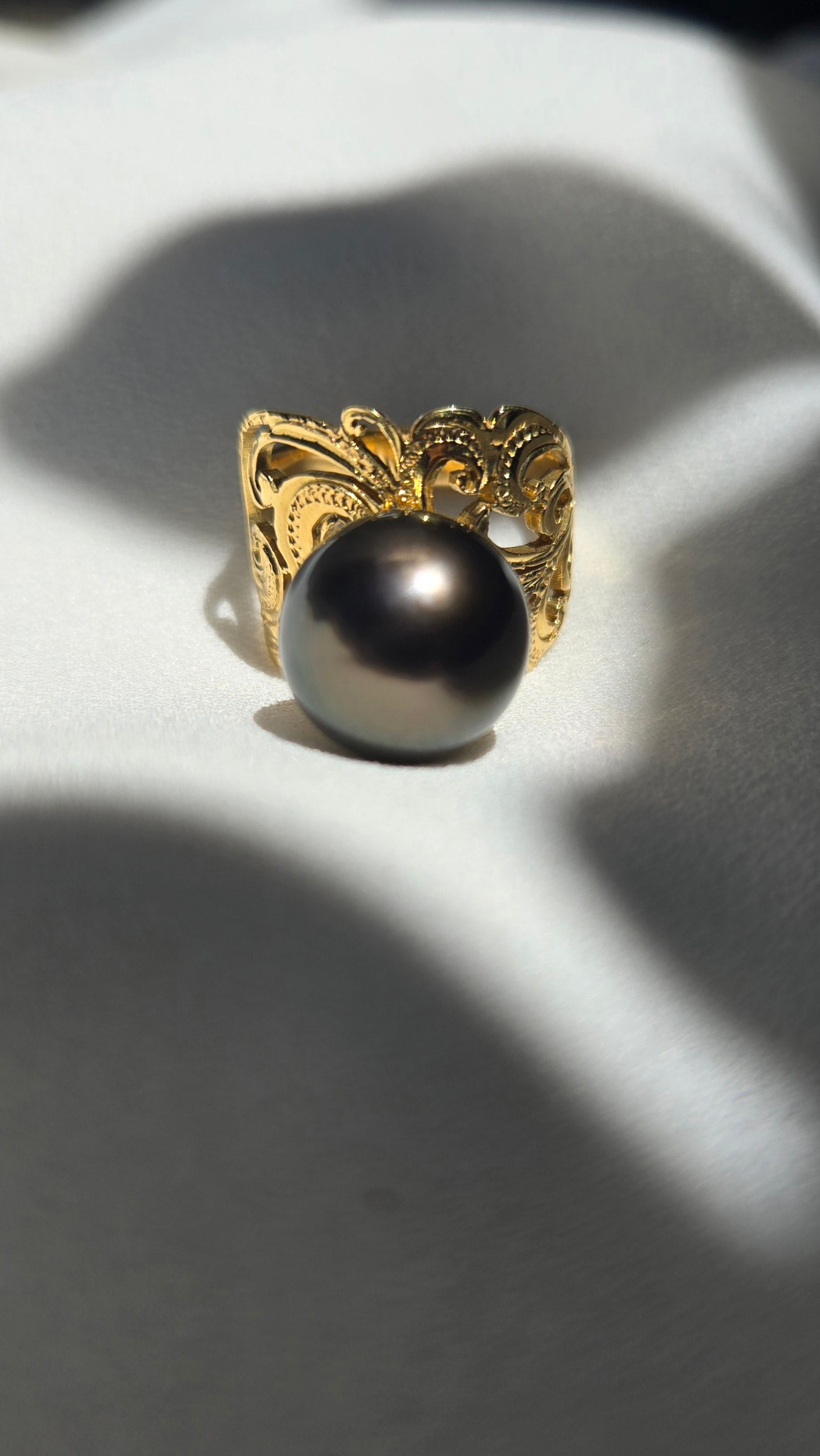 K18YG 12MM TAHITIAN PEARL RING – Artistry & I | Hawaiian Chanting