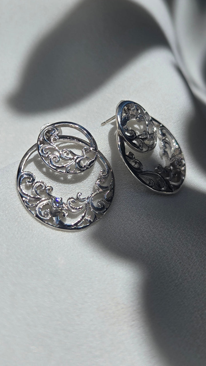 SV ROUND SKY EARRINGS