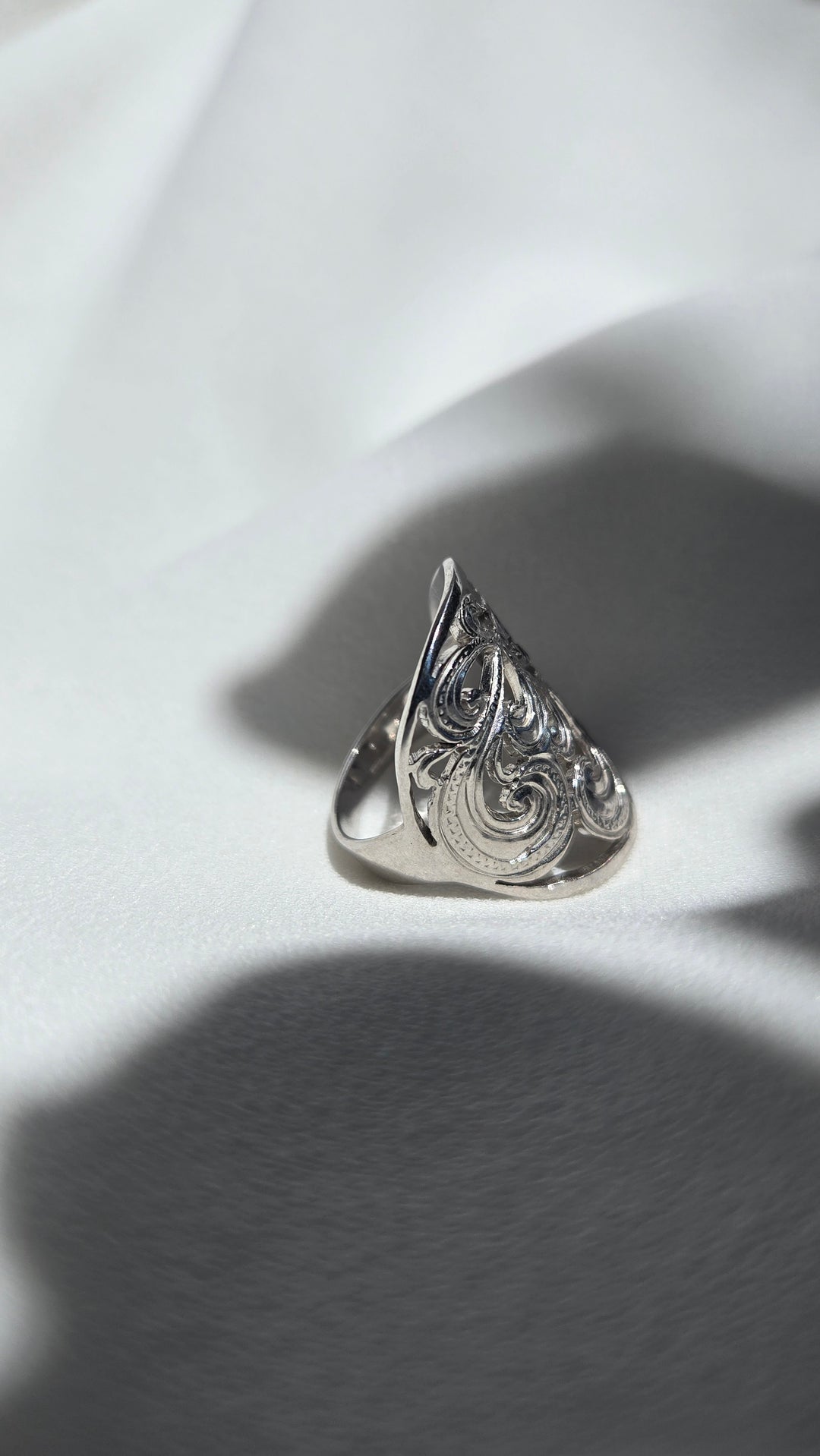 SV  NAUPAKA FILIGREE RING