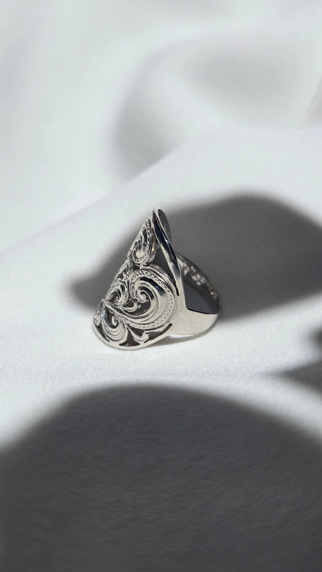SV  NAUPAKA FILIGREE RING