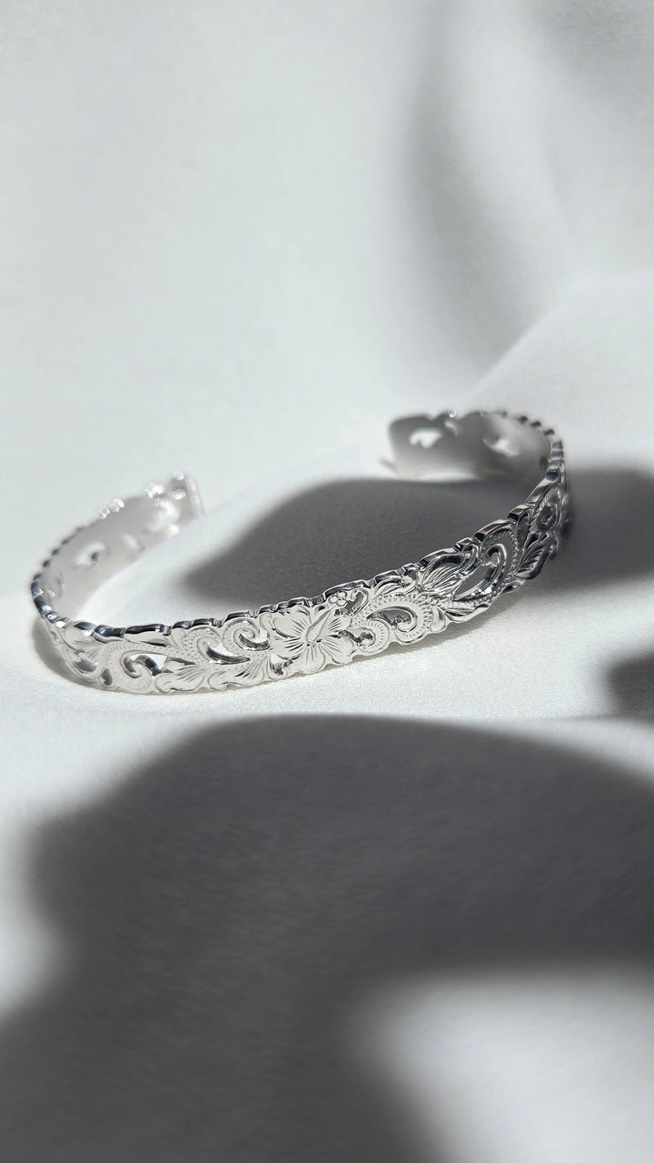 SV HIBISCUS CUFF BRACELET