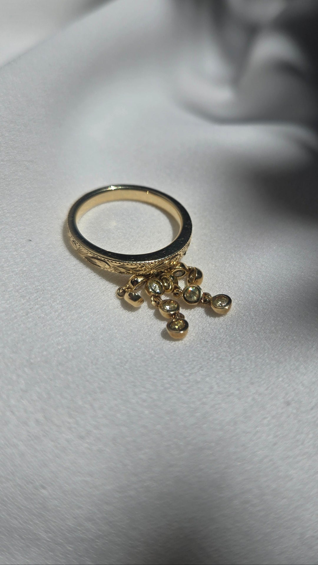K18YG DIAMOND FRINGE RING