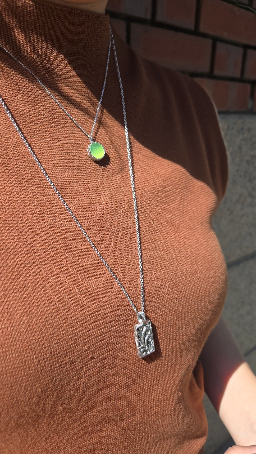 SV  AGATE RECTANGLE PENDANT