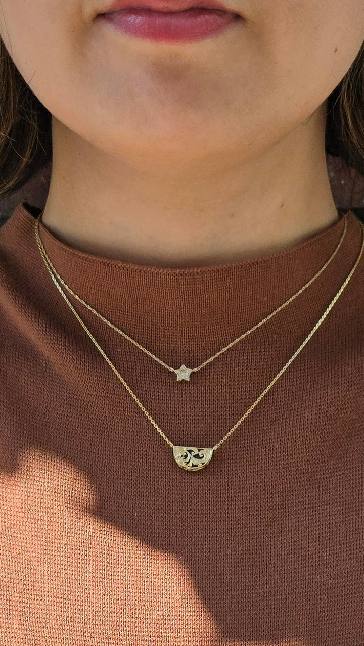 K10YG STAR BROWN DIAMOND  NECKLACE