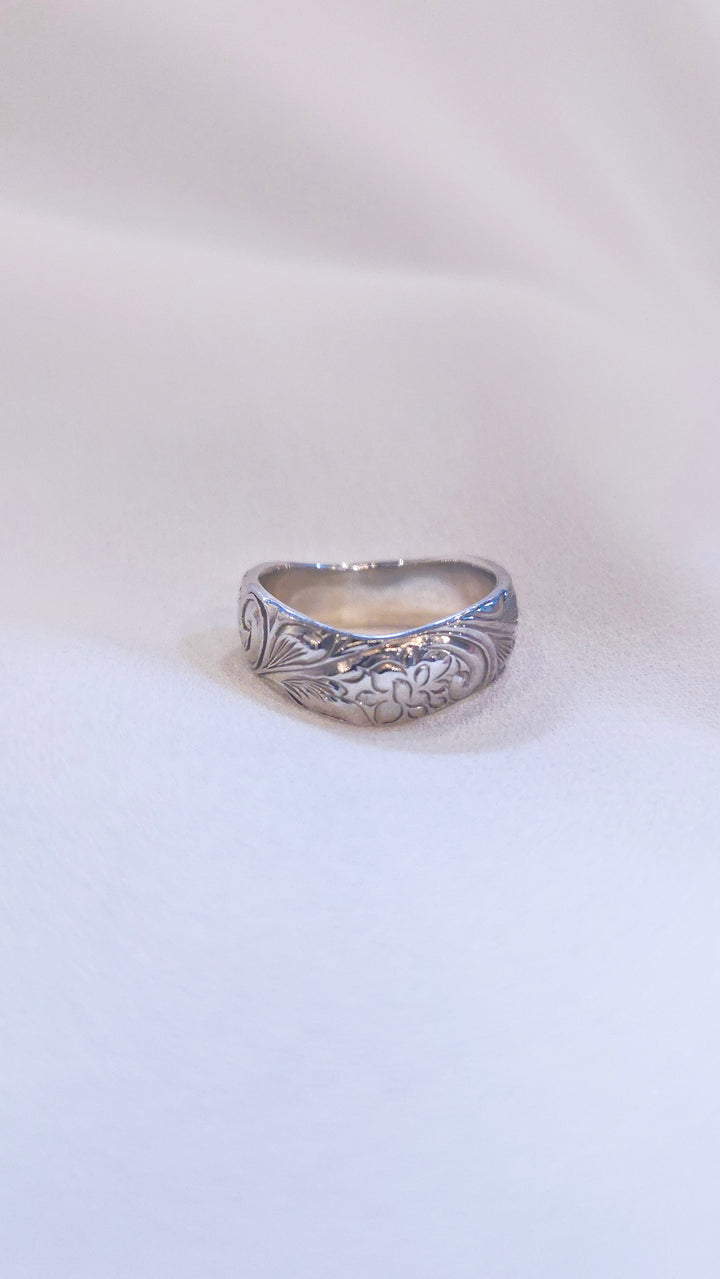 SV PIKAKE WAVY RING