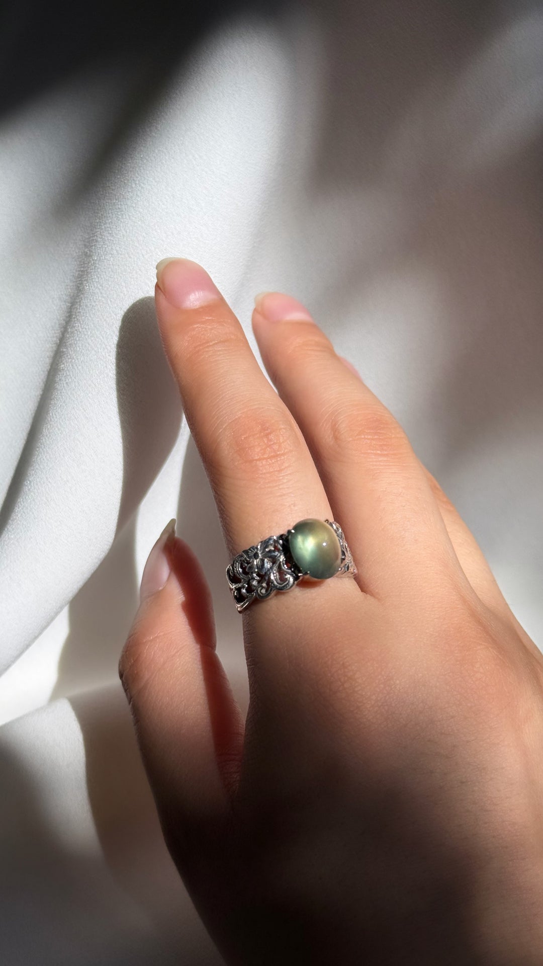 SV PREHNITE FILIGREE RING