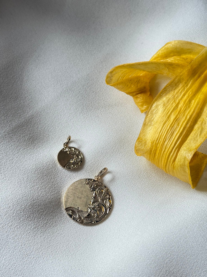 CIRCLE S PENDANT