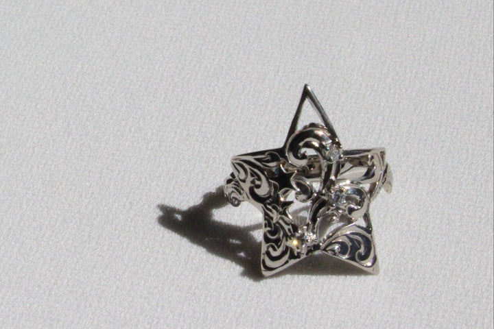 SV STAR FILIGREE CZ RING