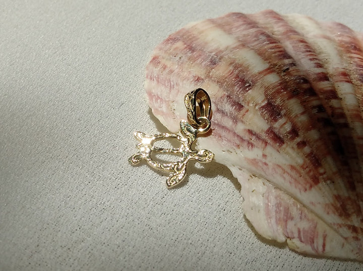 HONU PENDANT