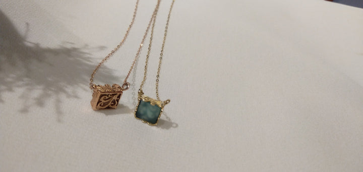 SQUARE STONE PENDANT(Sea Blue chalcedony)