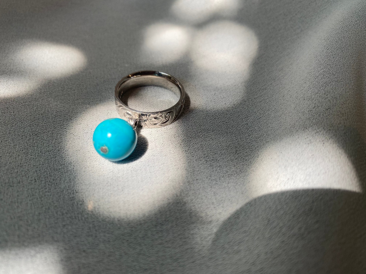 10MM ROUND STONE DANG. RING