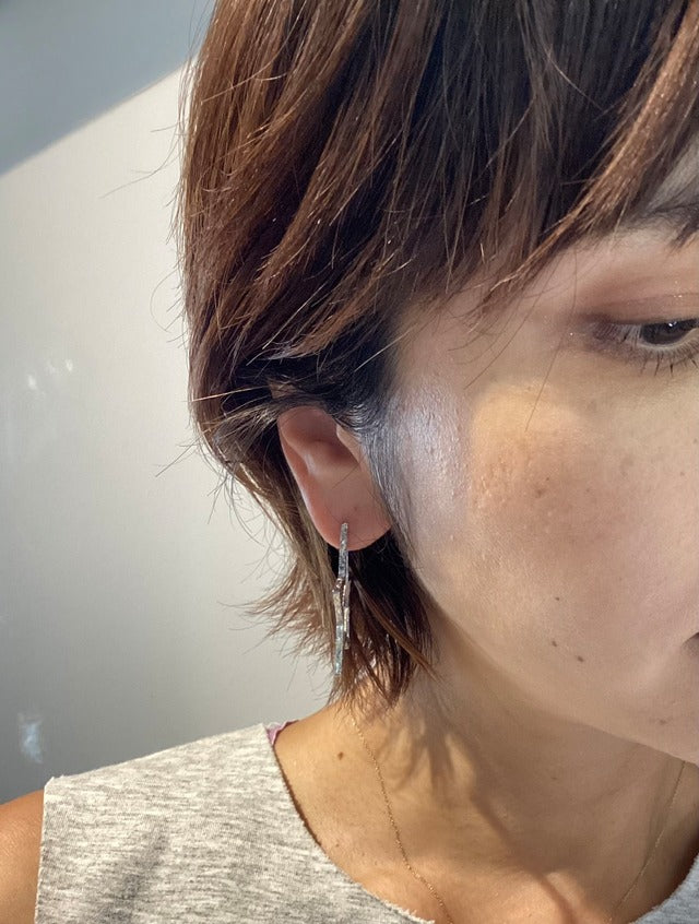 OPEN STAR EARRINGS